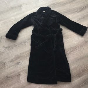 SOMA Black Super Soft Robe Small / Medium Long
